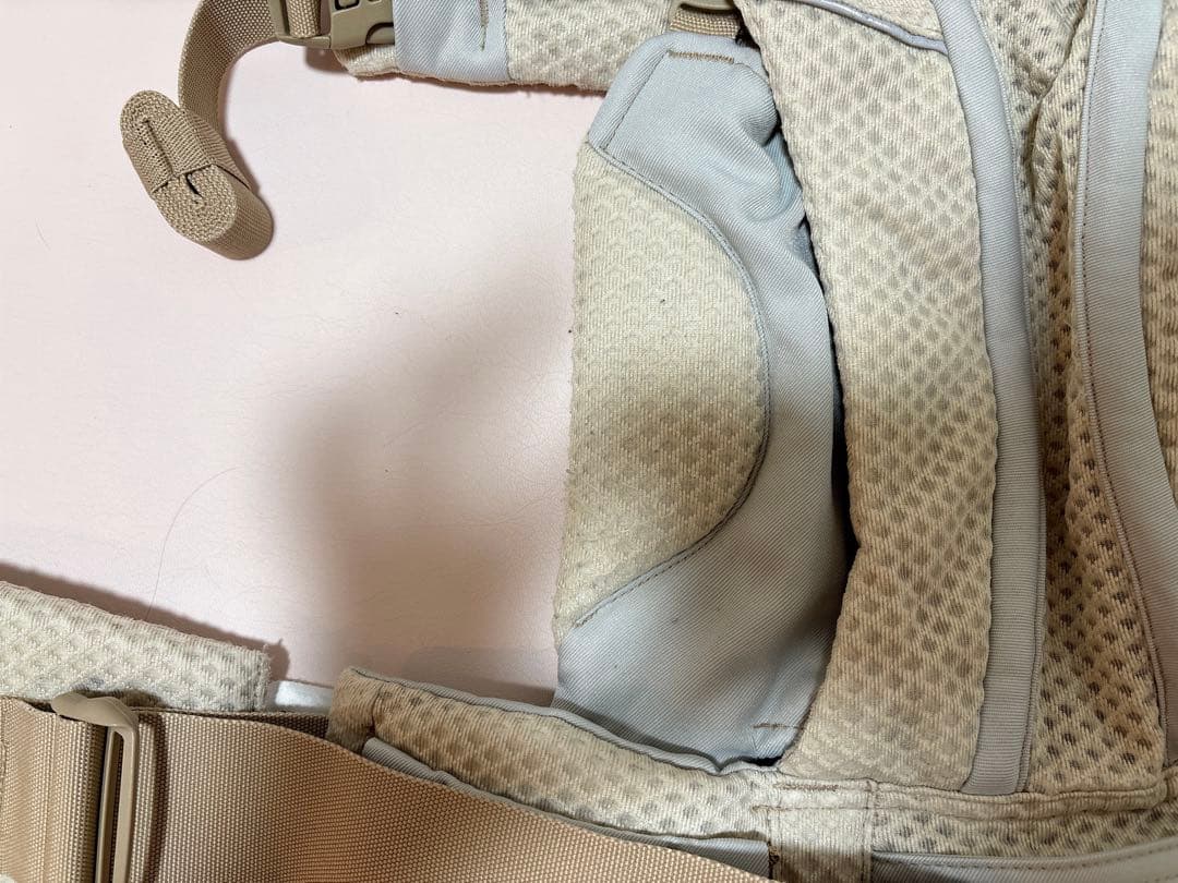 【美品】エルゴ　オムニブリーズ　サンドベージュ