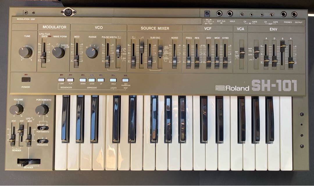Roland SH-101 アナログシンセサイザー