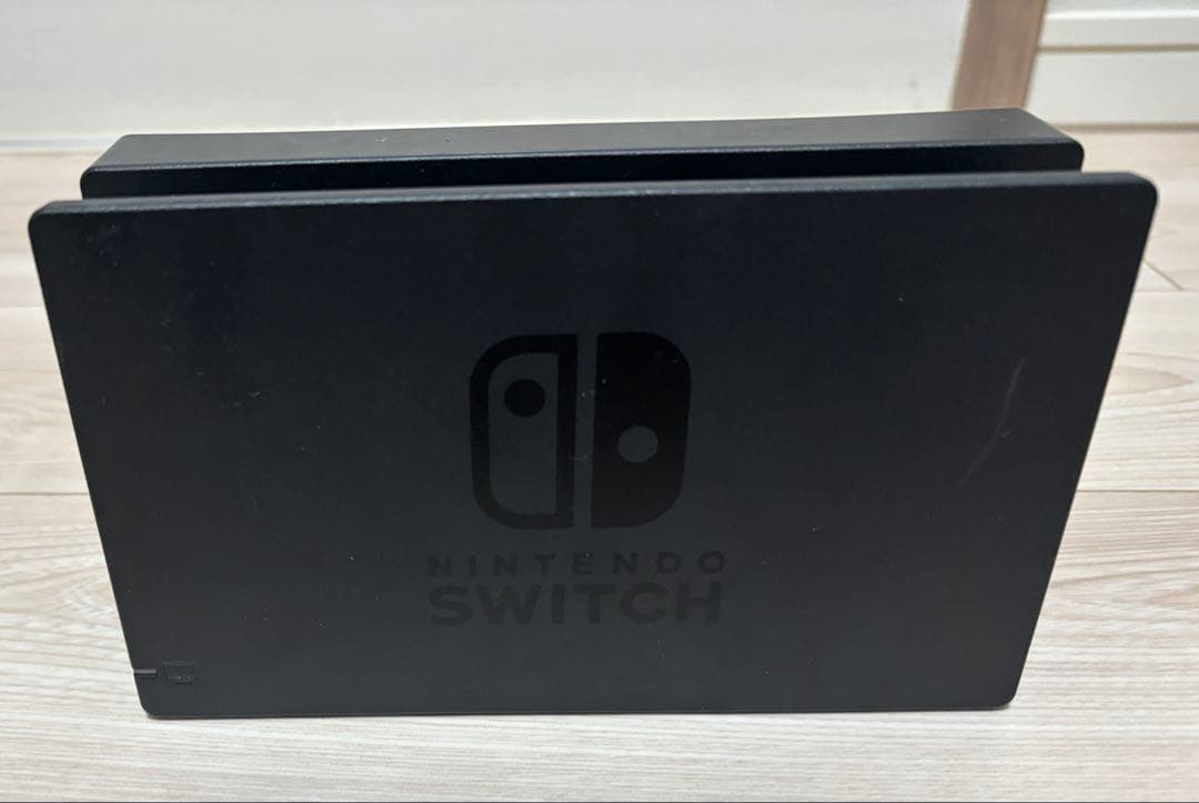 Nintendo Switch 本体Joy-Con付き
