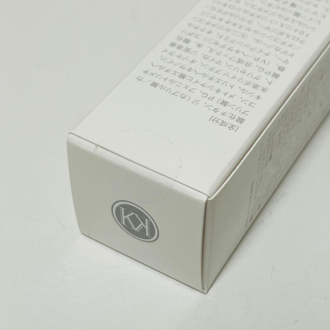 【2/24のみ新品・未開封】カミカ　シルキースティックファンデーション　ホワイト
