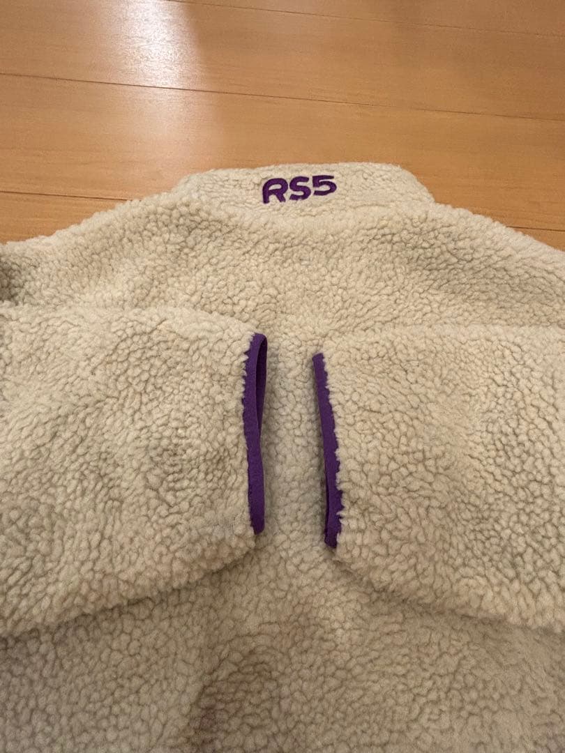 リップスライム　RS5 フリースジャケット Lサイズ クリーム色