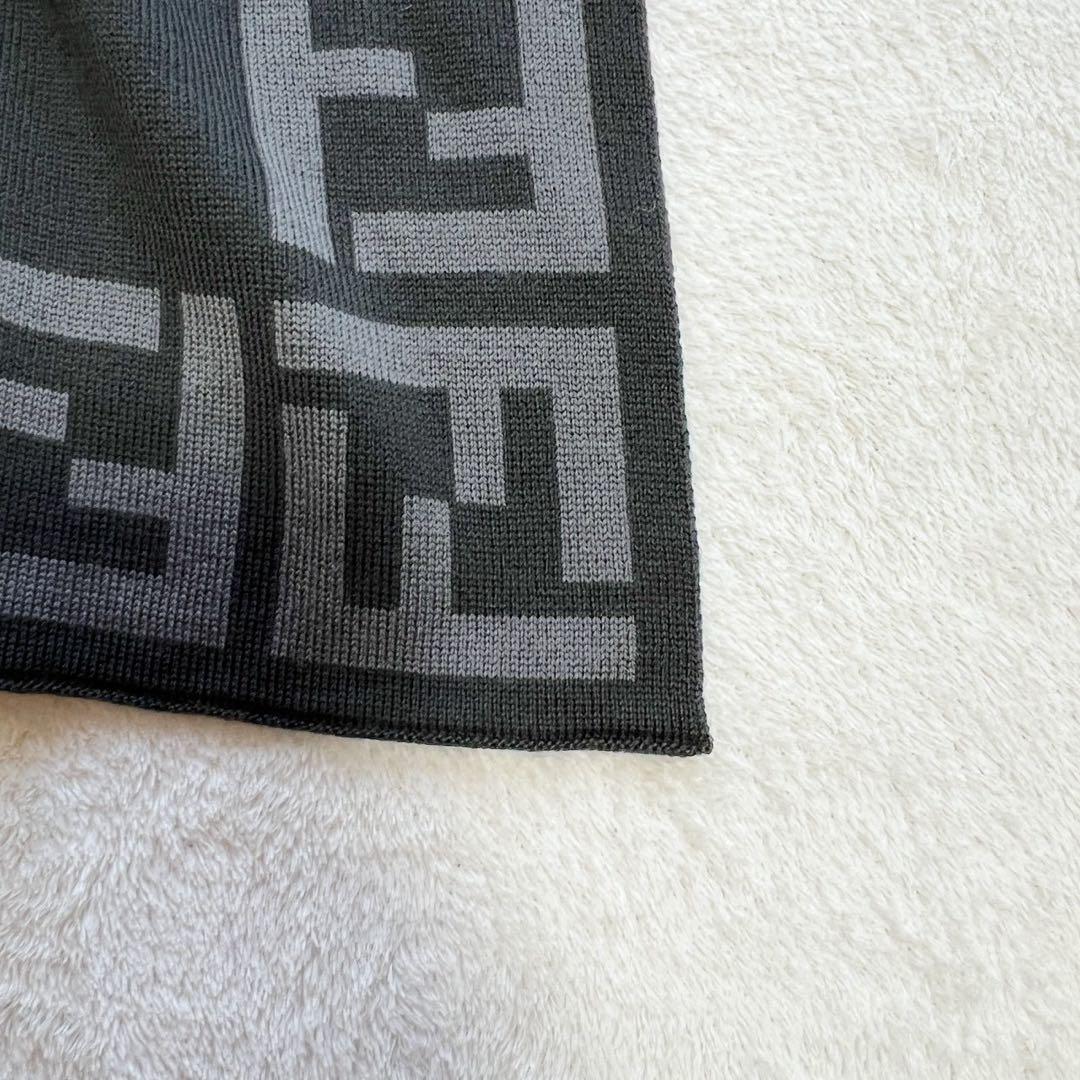 FENDI フェンディ　FF　ズッカ柄　マフラー　ウール　グレー
