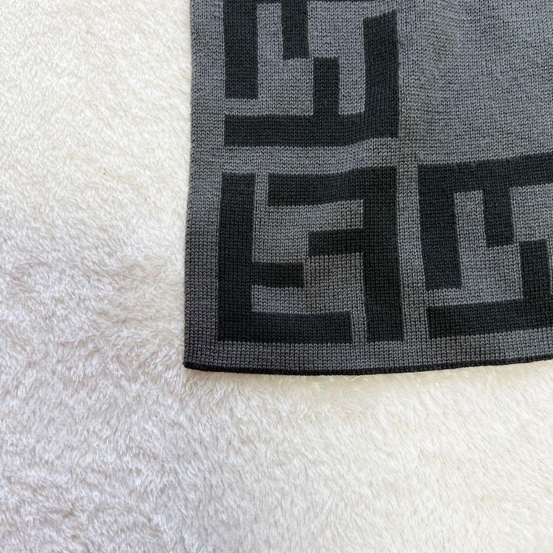FENDI フェンディ　FF　ズッカ柄　マフラー　ウール　グレー
