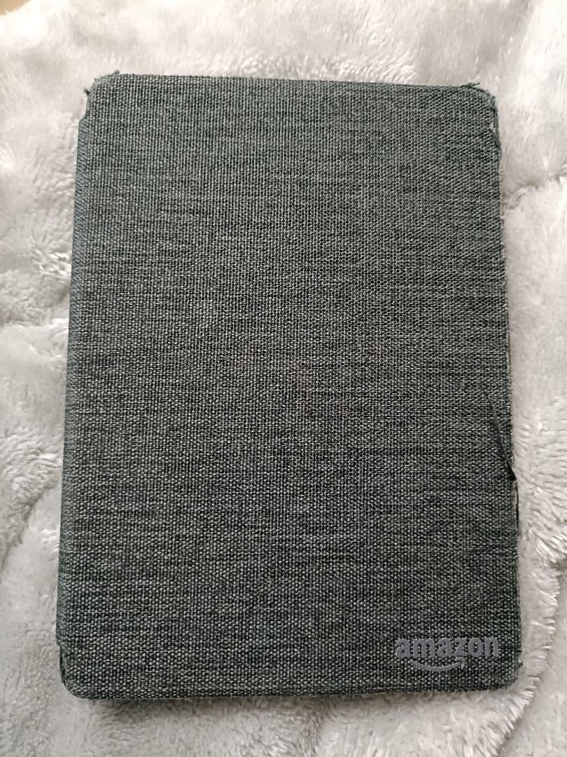 Kindle Paperwhite 第10世代32GB カバー付き