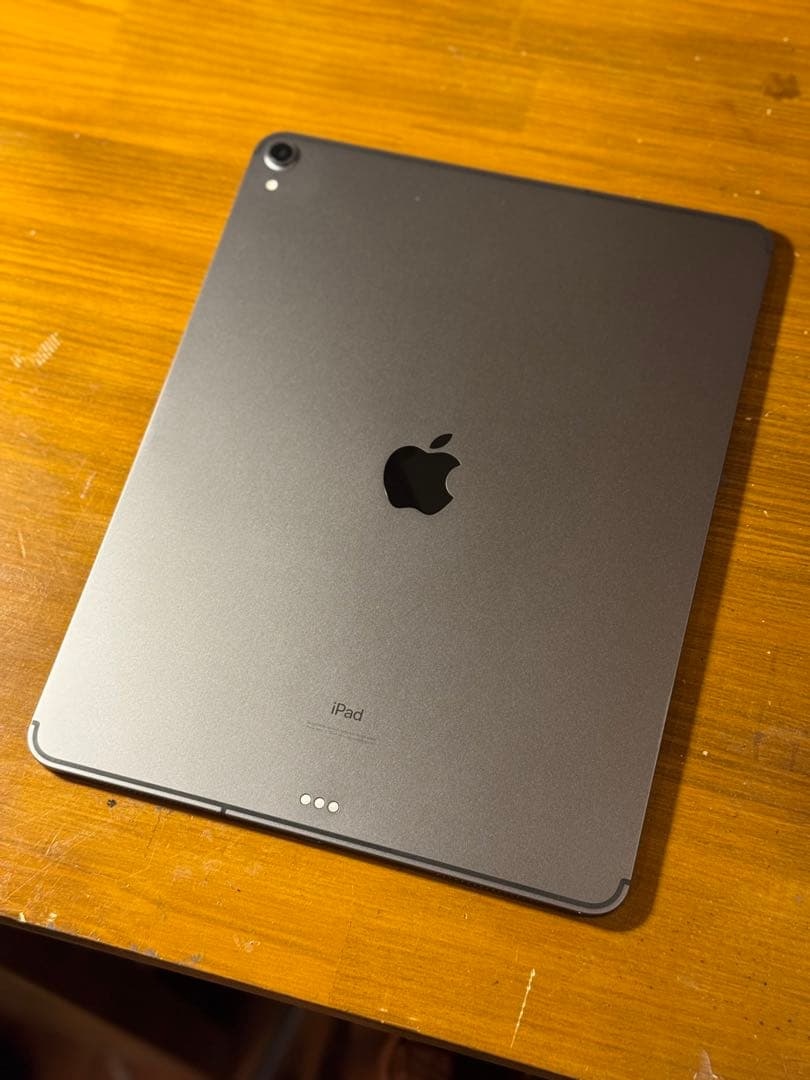 iPad Pro 12.9 第3世代 64GB pitaka ケース付き