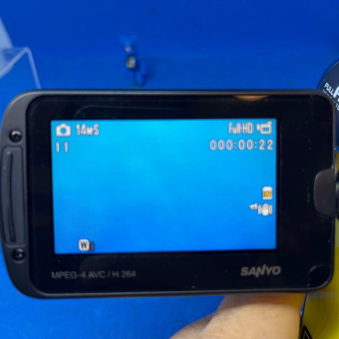SANYO Xacti　DMX-CA100 防水ビデオカメラ 黄色　動作品
