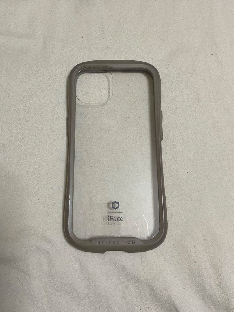 iPhone 13 ホワイト 箱、純正ライトニングケーブル、ケース付き