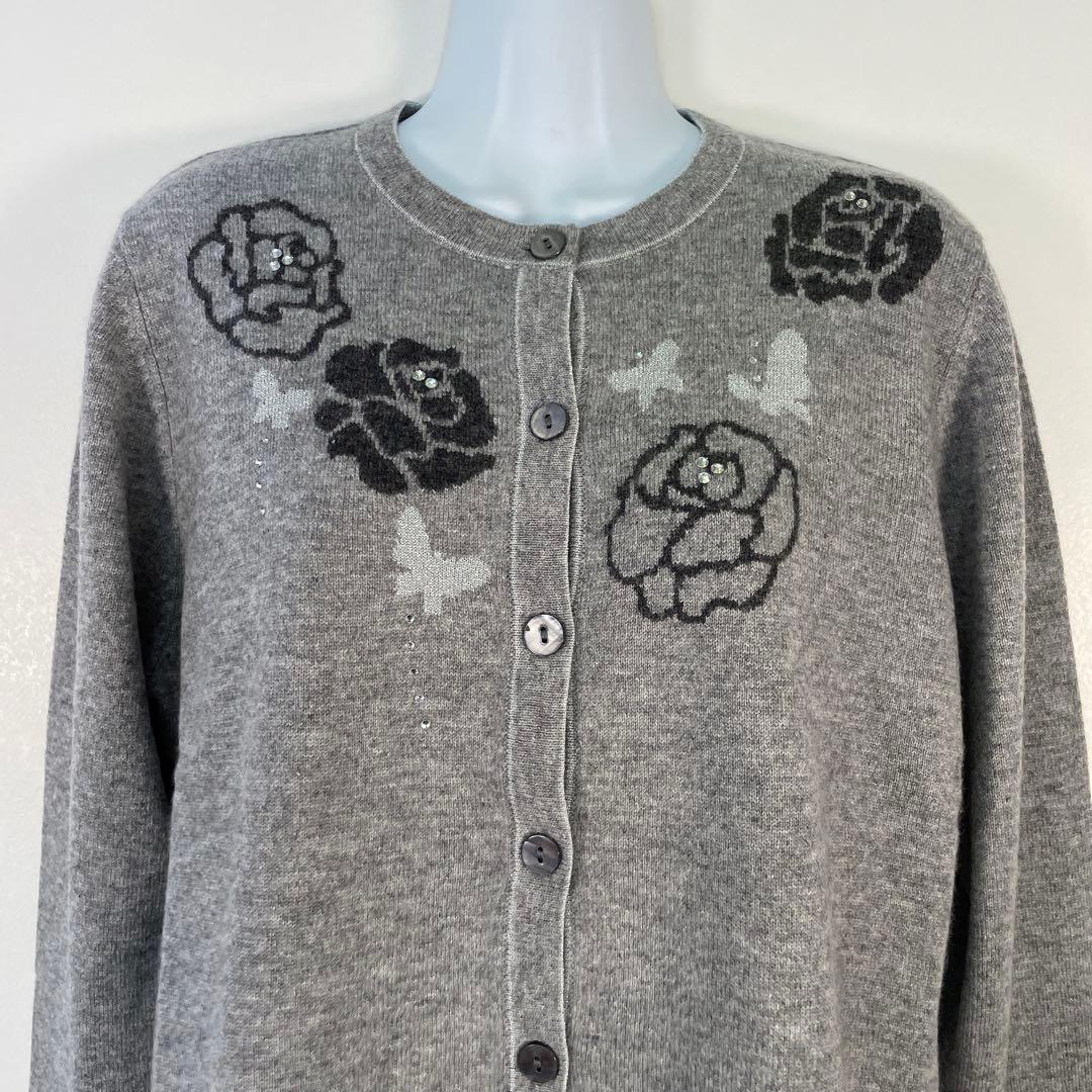 ８１６６【新品】レディース　カシミヤ100% 最高級　花柄刺繍ニットカーディガン