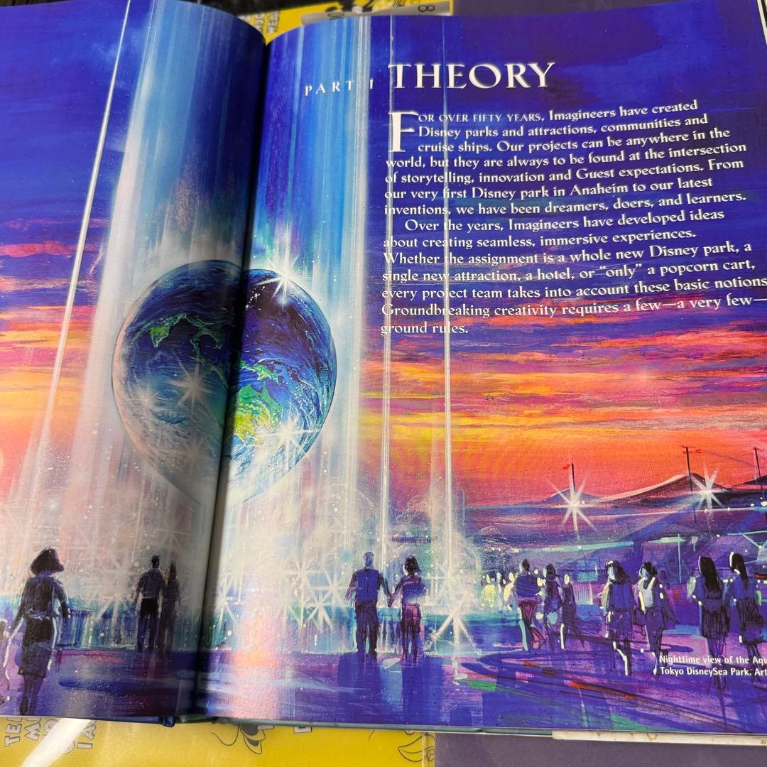 洋書 Walt Disney Imagineering: A Behind-the-
