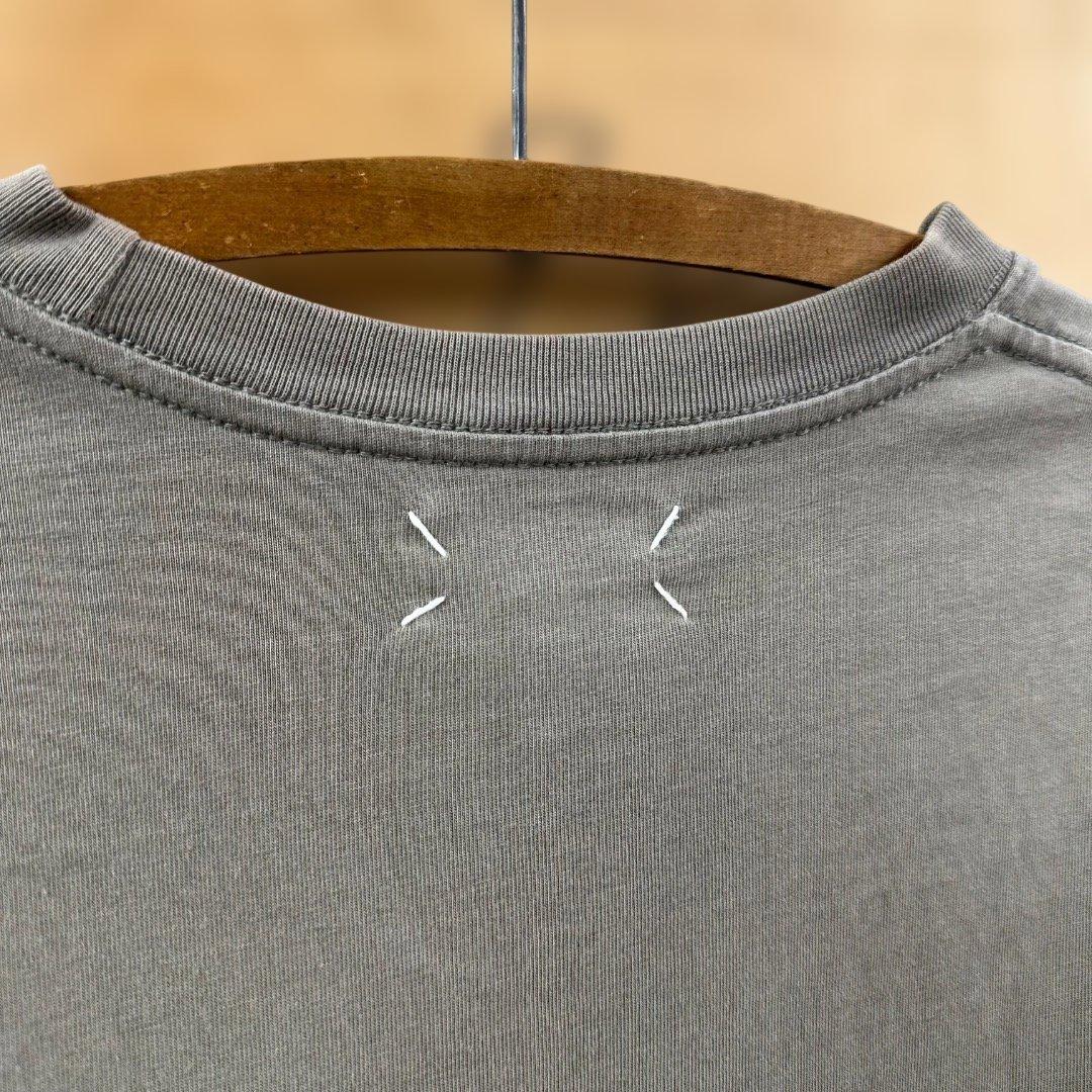 メゾンマルジェラ センター刺繍 反転ロゴ Tシャツ
