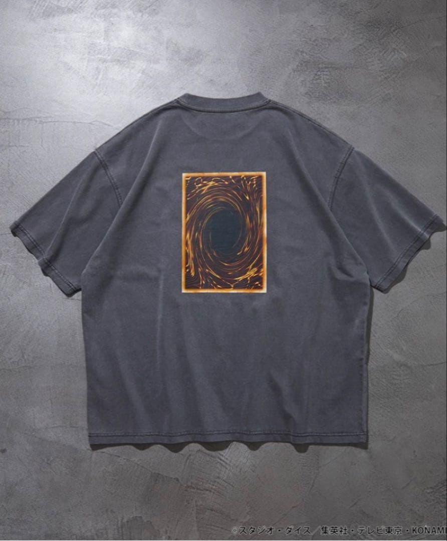【新品⭐︎】遊戯王 青眼の白龍 Tシャツ L チャコールグレー