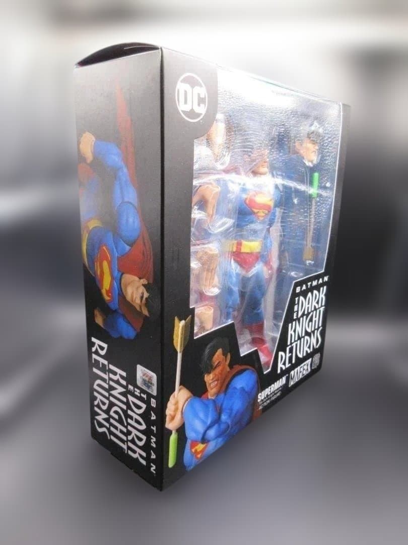 MAFEX No.161 スーパーマン Dark Knight Returns③
