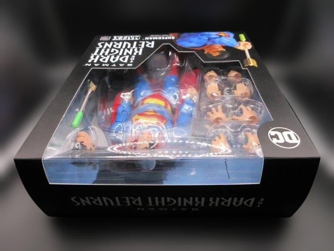 MAFEX No.161 スーパーマン Dark Knight Returns③