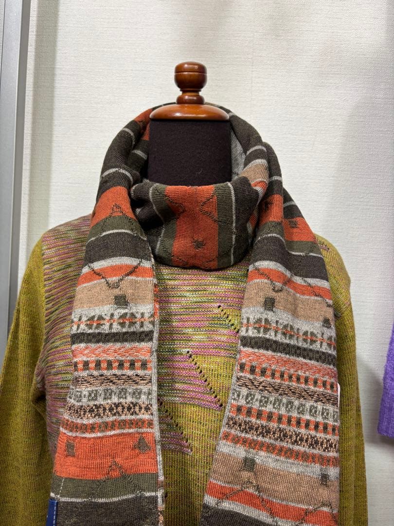 ☆新品☆ 定価¥23,100 FUGA FUGA リバーシブルマフラー