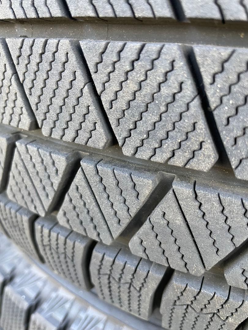 225/60R17 ブリヂストン ブリザック VRX3 17インチ 4本セット
