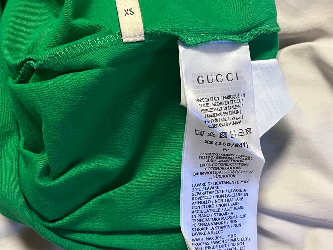 アディダスグッチ　Tシャツ