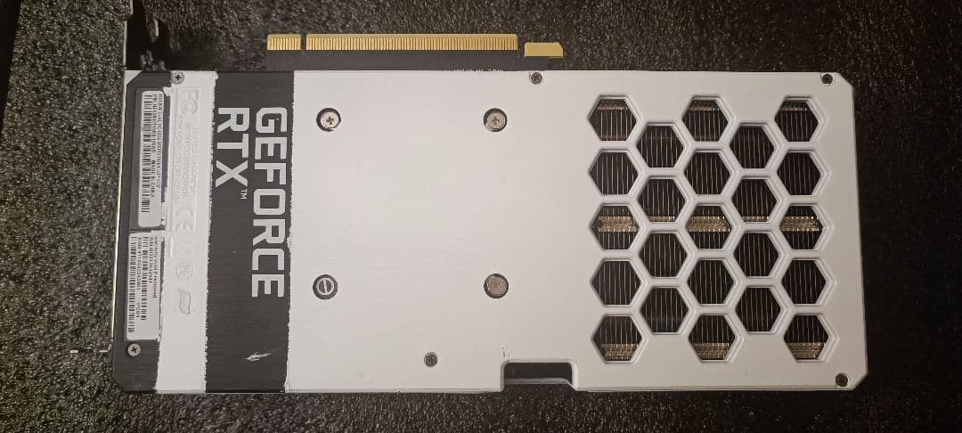 Palit RTX3060 12GB OCモデル 塗装品