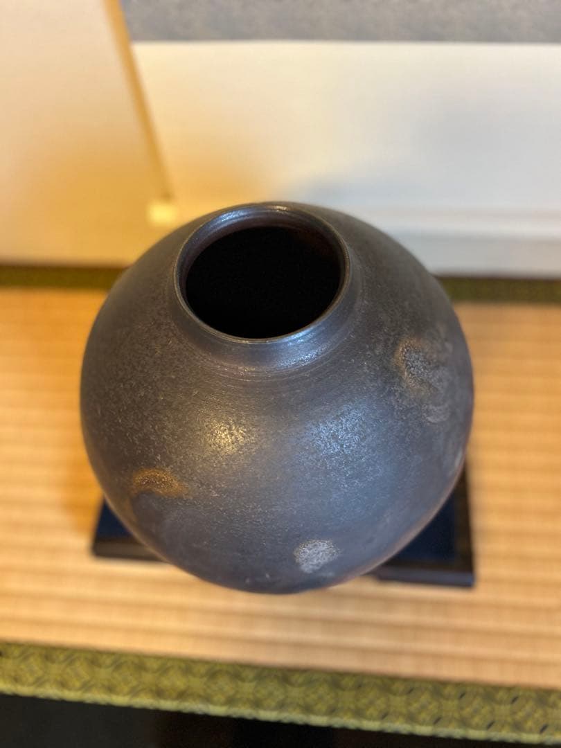 桃蹊堂　備前壺(桃山窯)の桟切（さんぎり）