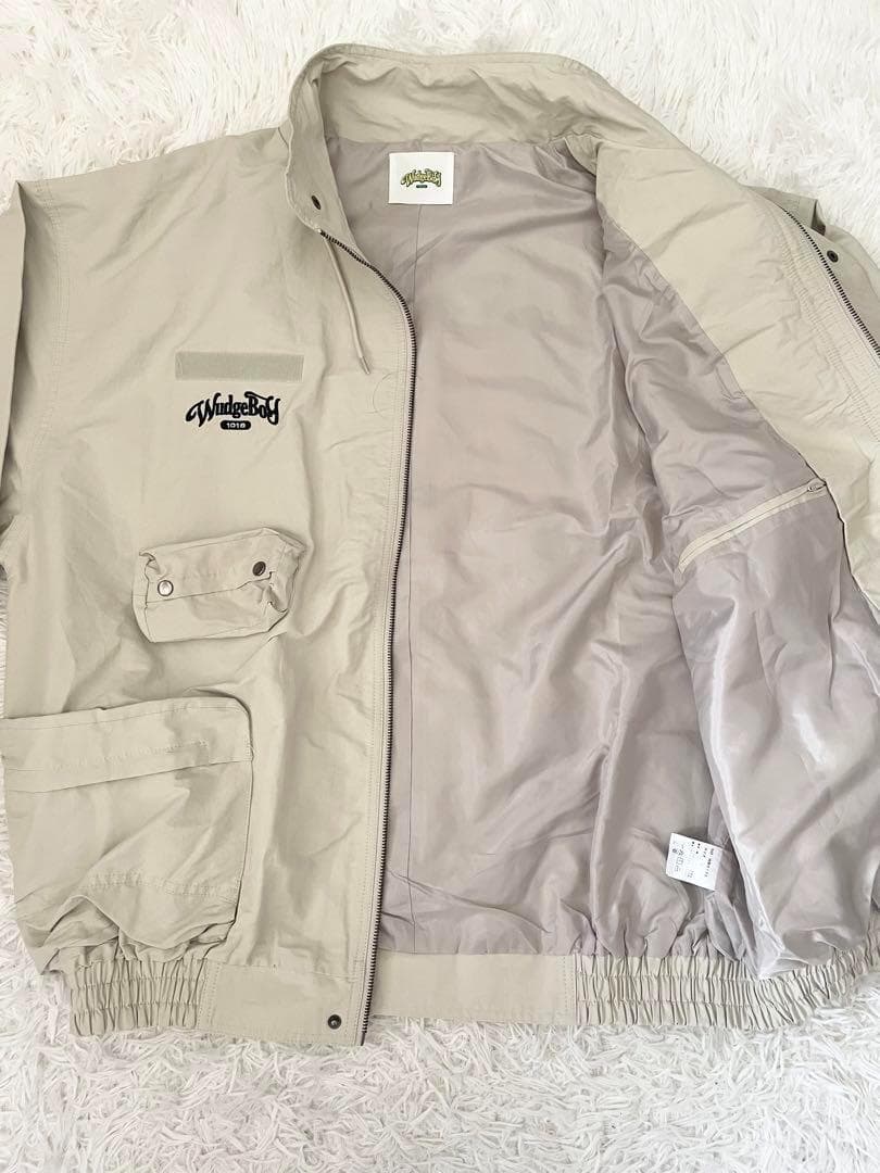 【タグ付】ワッジボーイmilitary stand jumper グレージュ　L