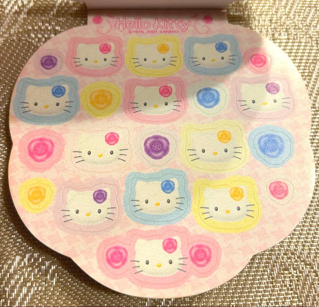 平成レトロサンリオ　ハローキティバラ4色メモ帳シール付き