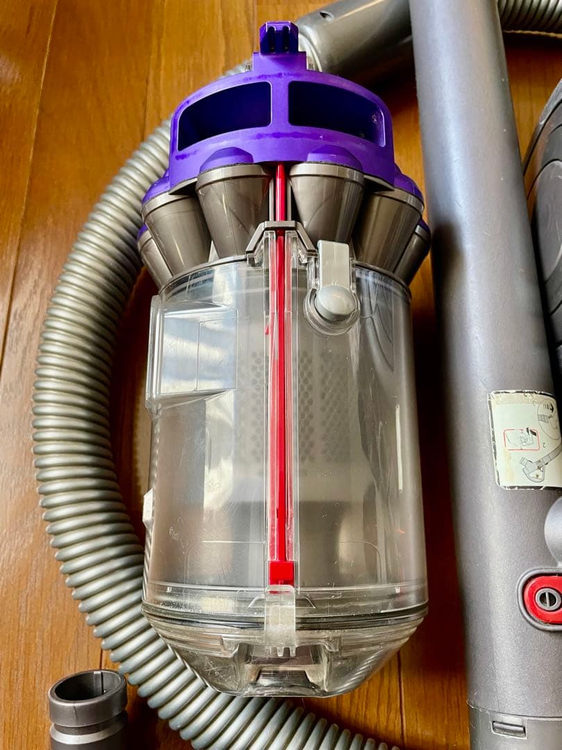 Dyson サイクロン掃除機 DC26 本体+アタッチメント7点セット
