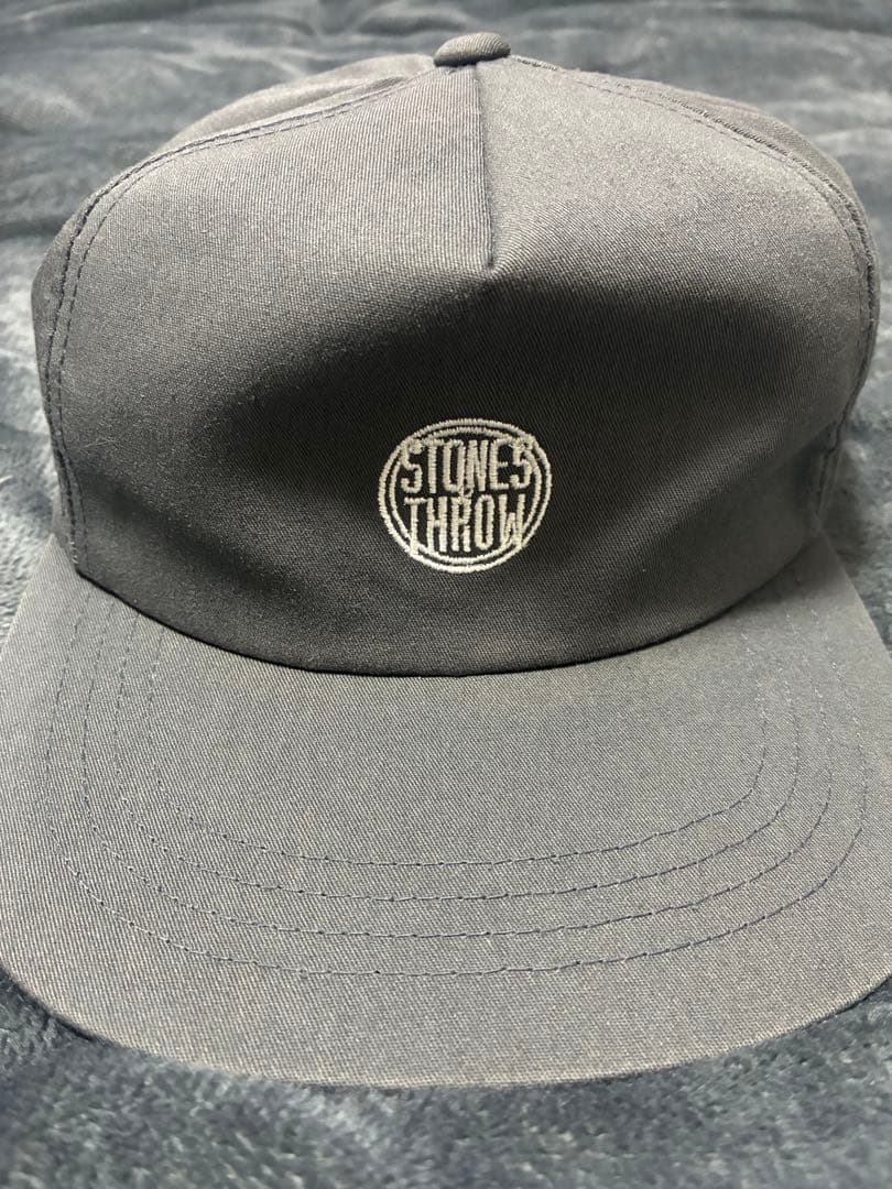 帽子 STONES THROW Logo Snapback (Grey)