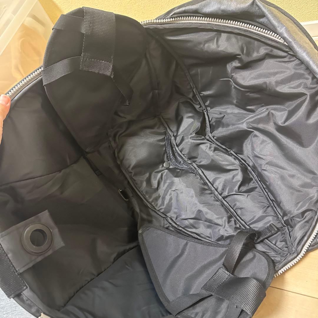 GuttO チャイルドシートカバー グレーと黒