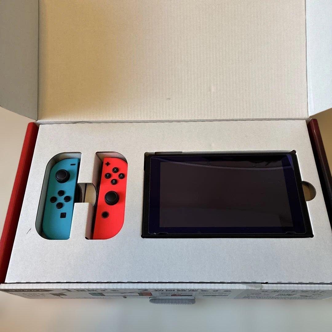 美品　完品　Nintendo Switch 青と赤のJoy-Con 本体