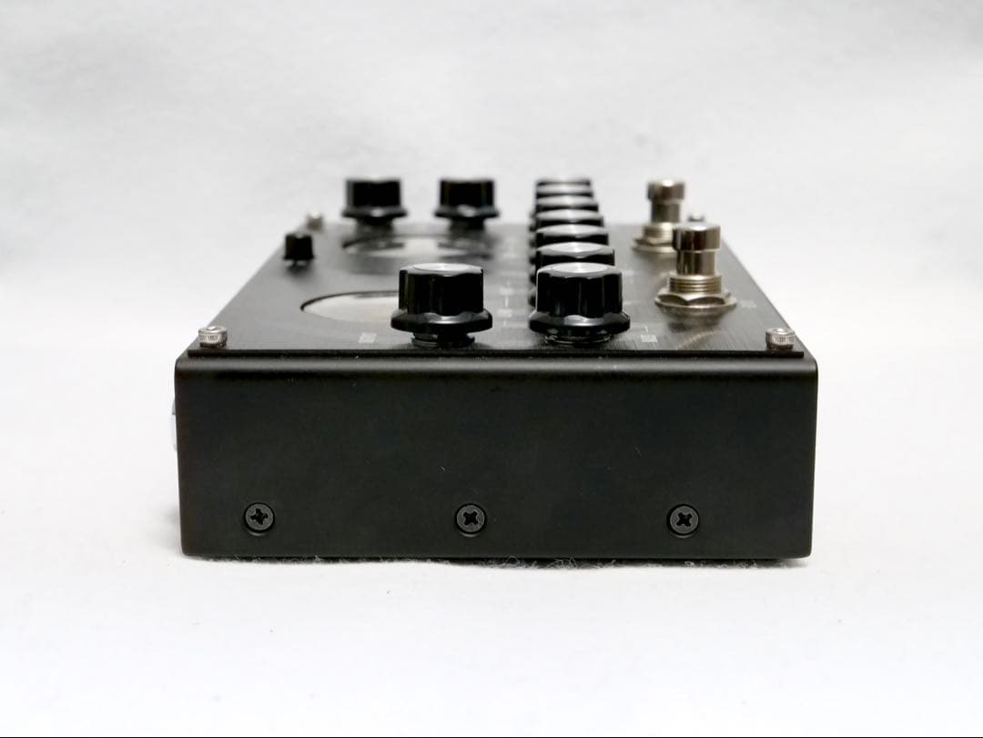ベース ASHDOWN / GEEZER BUTLER PEDAL OF DOOM