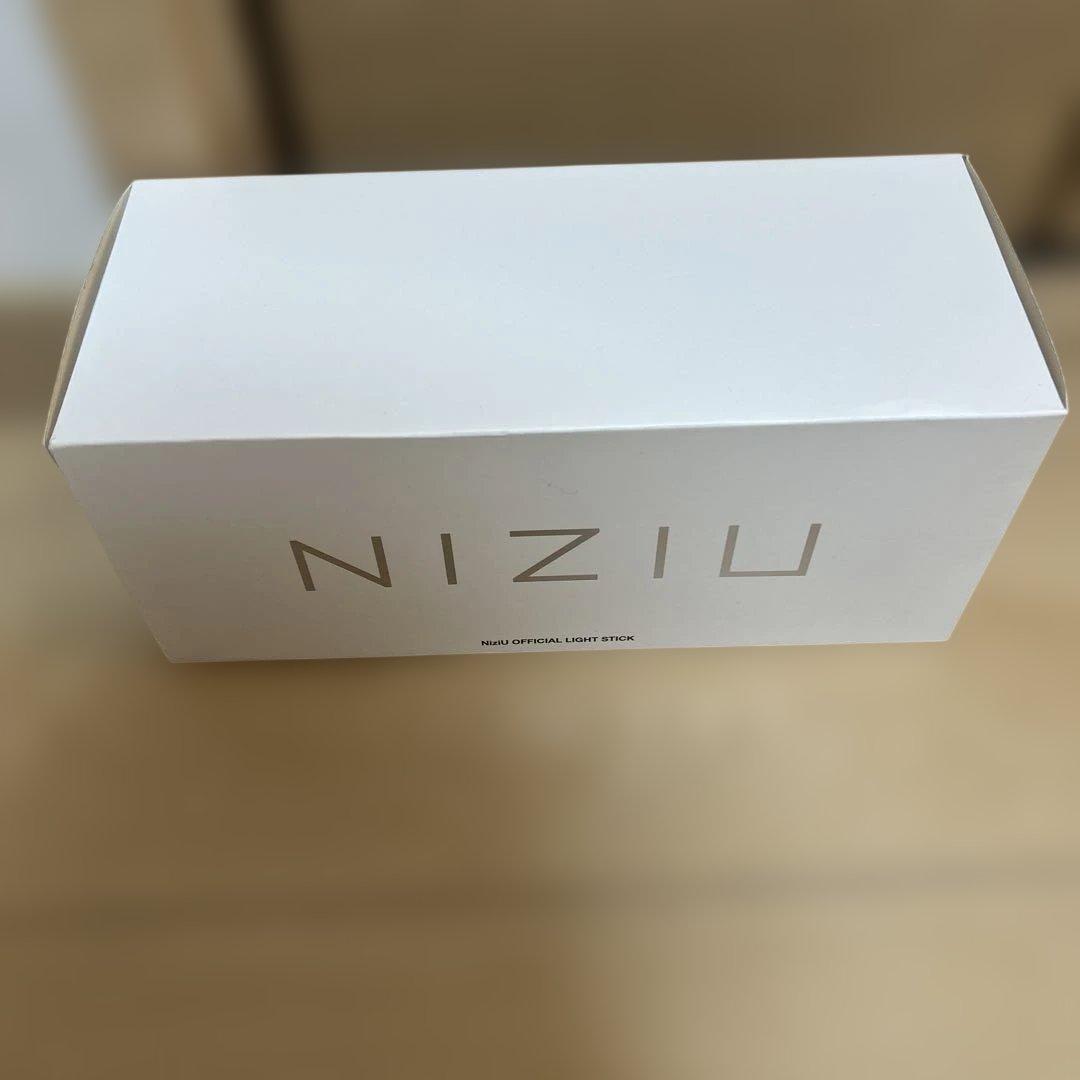 NiziU 公式ペンライト　LIGHT STRAPのセット