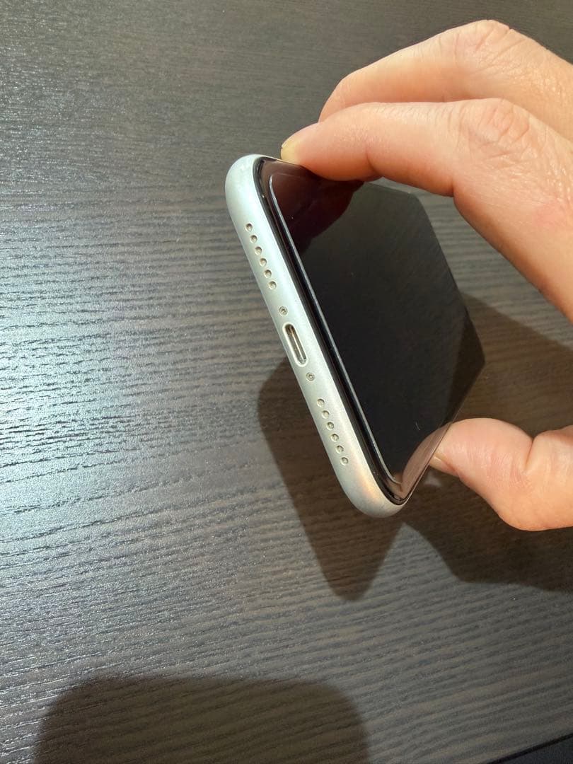 iPhone XR 128GB SIMフリー ホワイト 箱 スマホケース付き