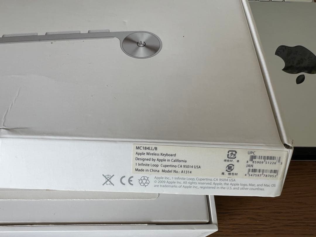 Apple Mac mini M2 8G/256GB ワイヤレスキーボード