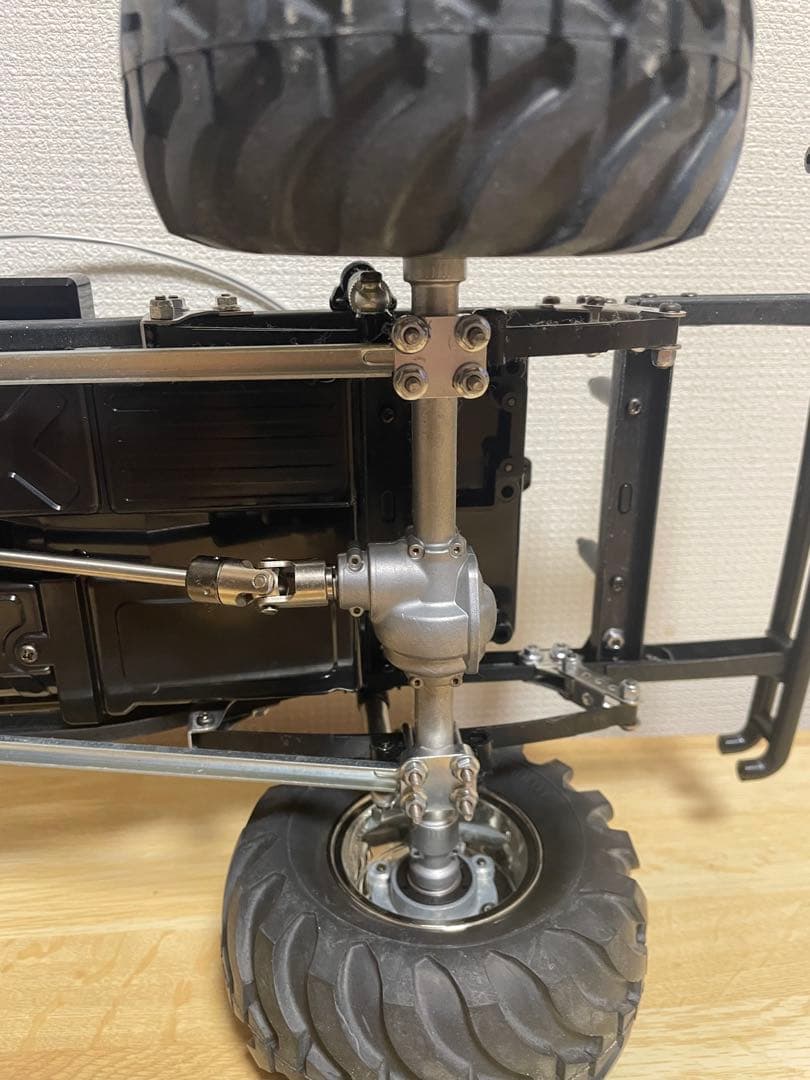 タミヤ ハイラックス　ブルーザー