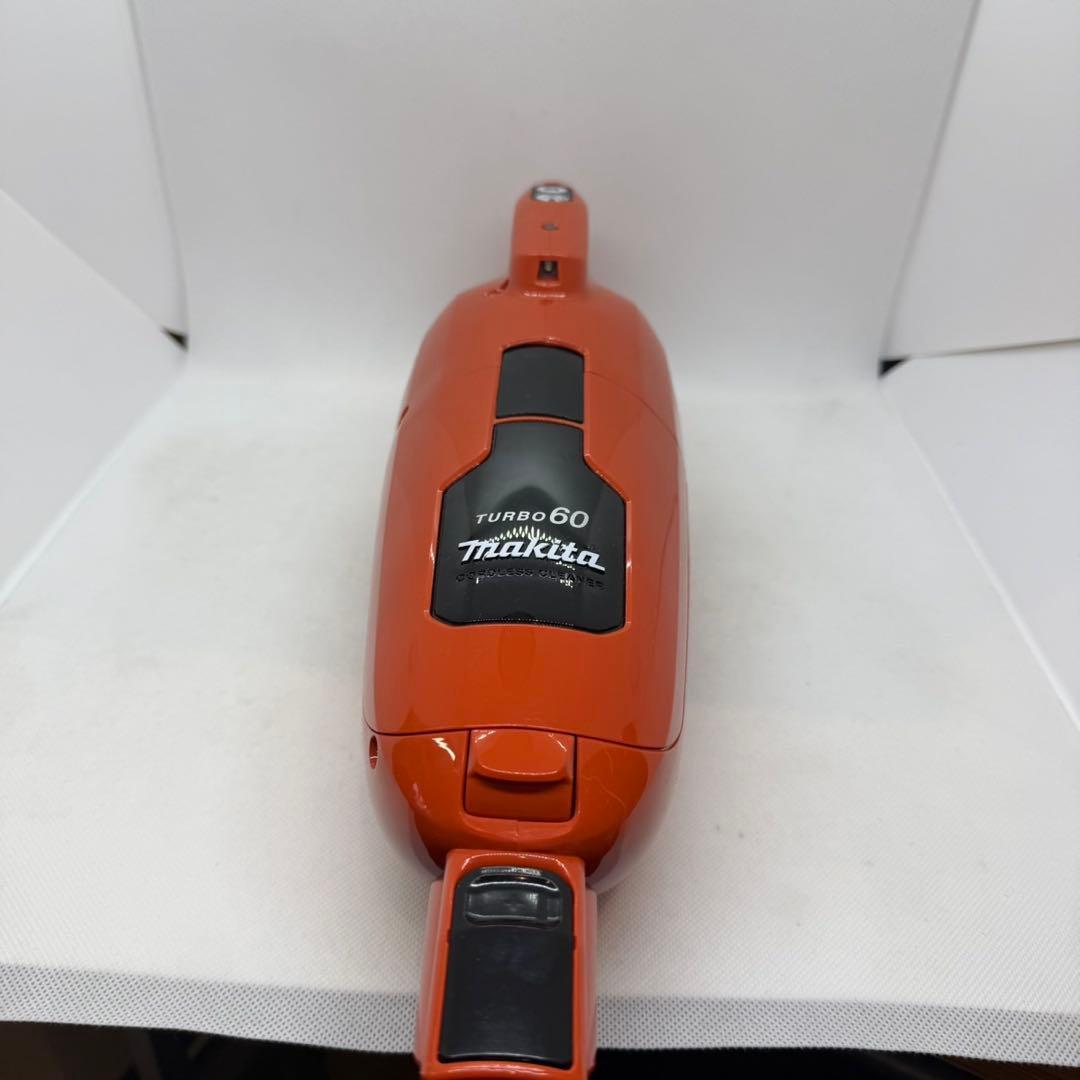 マキタ 充電式クリーナー CL113FD オレンジ makita 掃除機