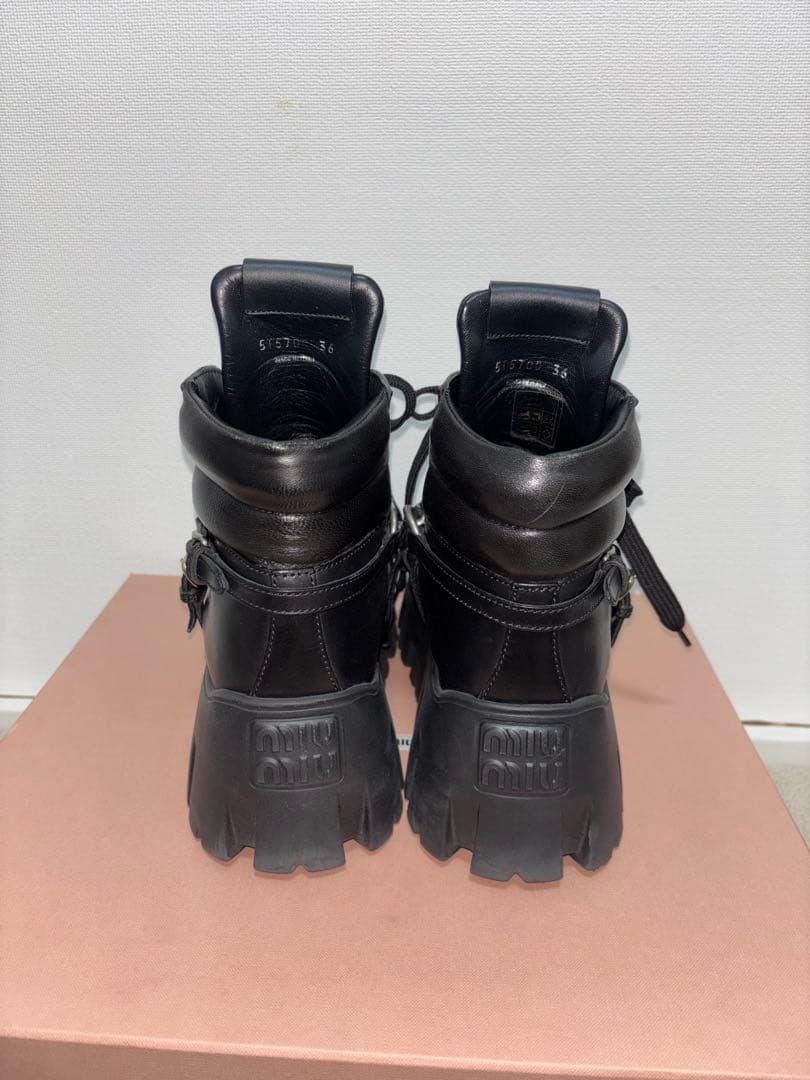 【miumiu】 プラットフォーム ブーツ チェーンプレート ブラック 36