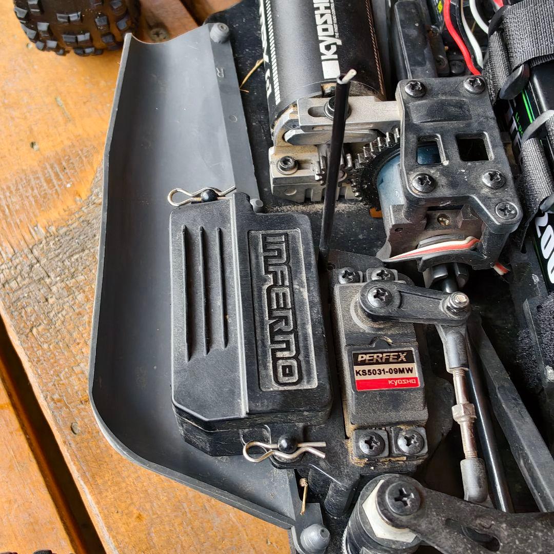 爆速　京商 1/8 インファーノ NEO 3.0 VE プロポ　充電器