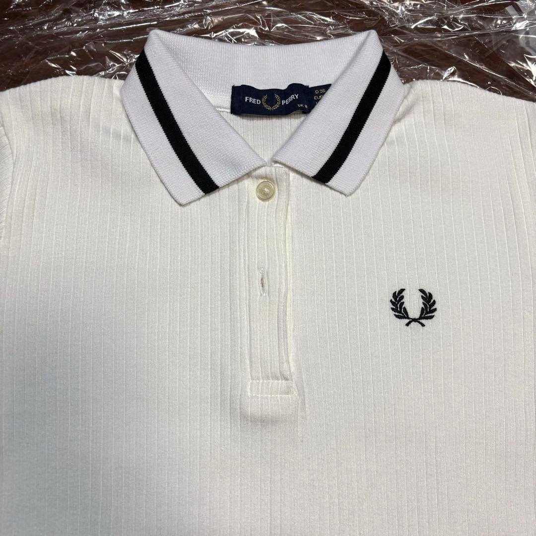 Fred Perry ホワイト 半袖ポロシャツ　リブ編み　レディース