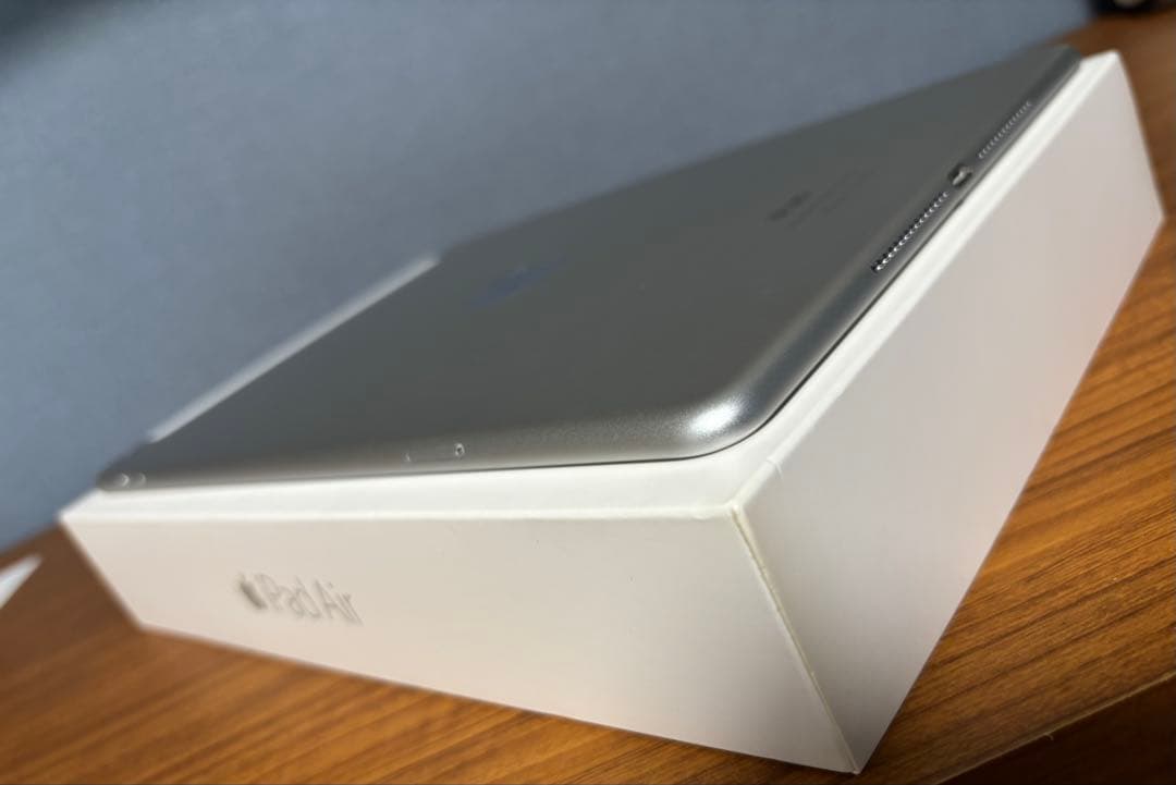 iPad Air 2 Wi-Fi+Cellular 16GB au版