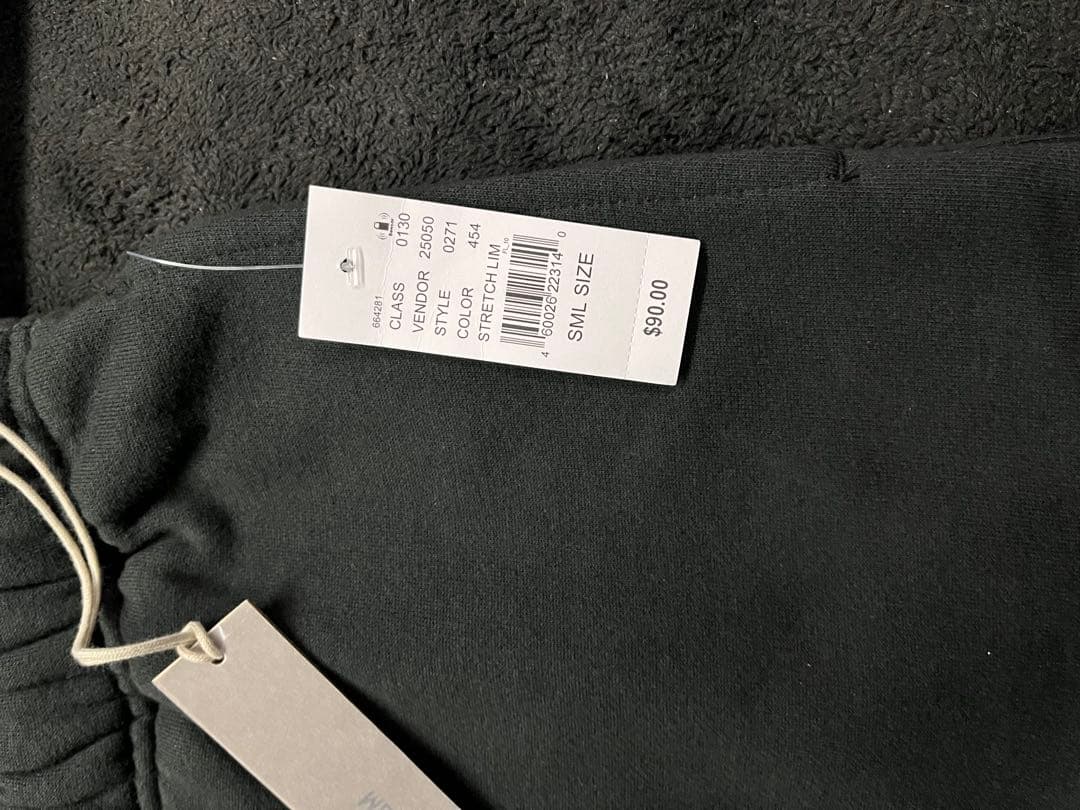 ESSENTIALS スウェットパンツ Sサイズ