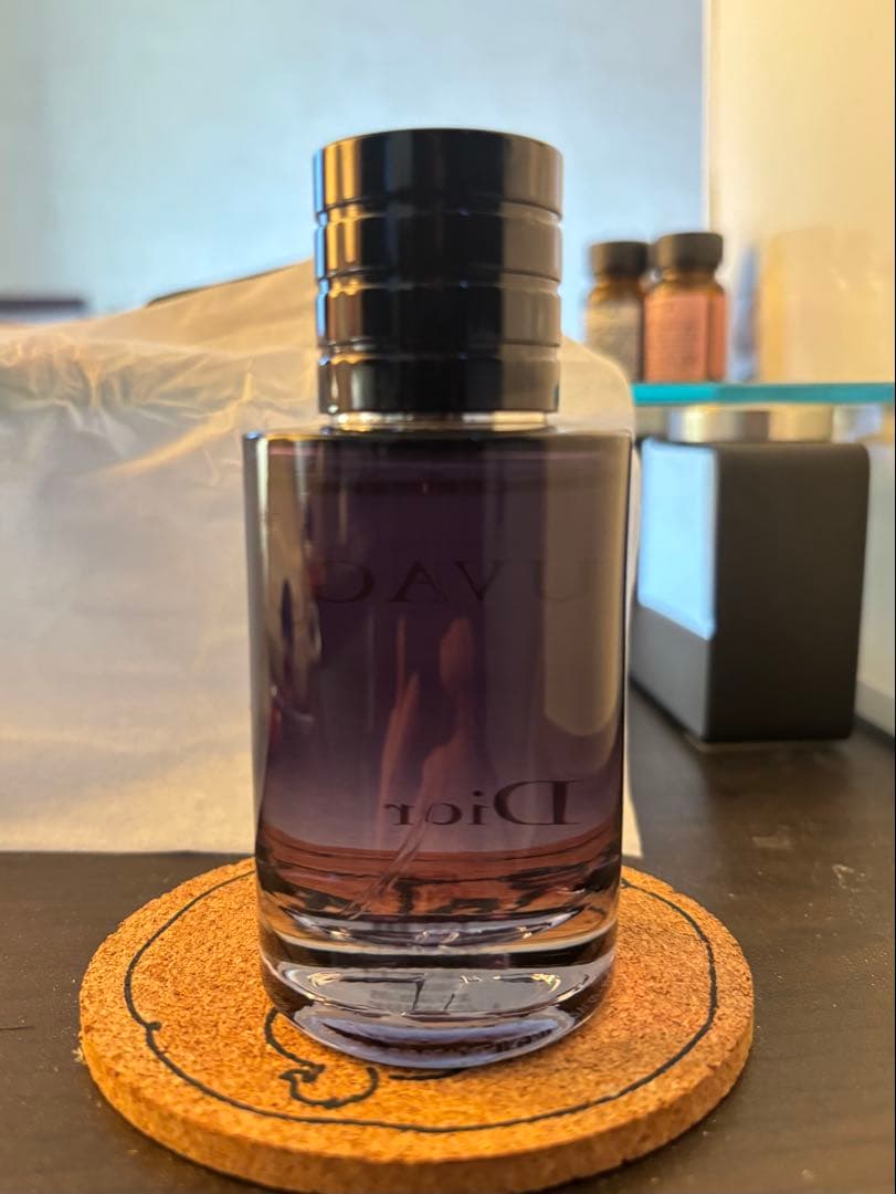 「ほぼ未使用」Dior SAUVAGE ソヴァージュ オードトワレ 香水60ml