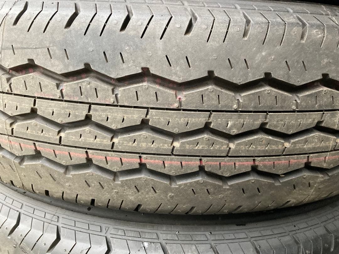 【新車剥がし】BS 195/80R15 25年製 夏タイヤ 【南-182 ①】