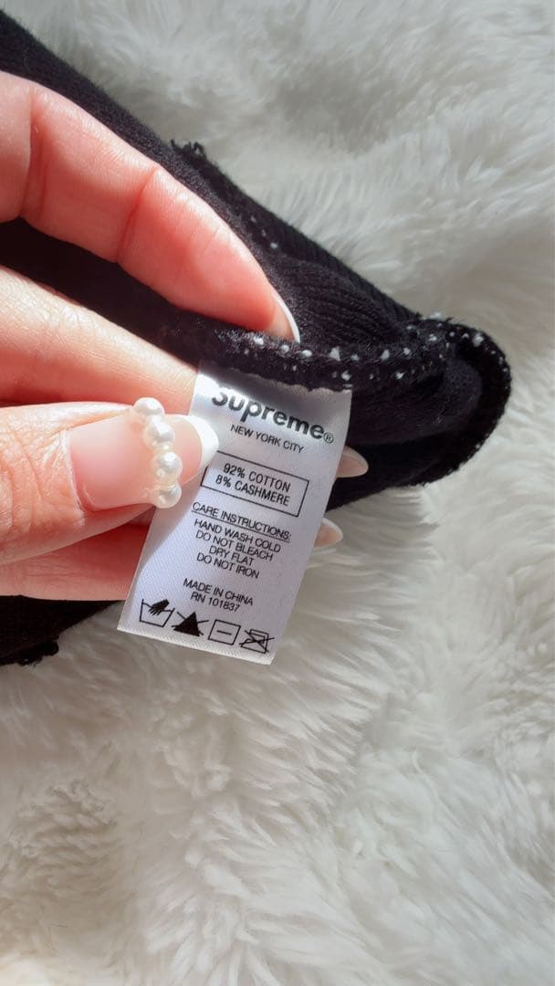 ※か※ Supreme 黒 ビーニー ニット帽大人気ブラック♡