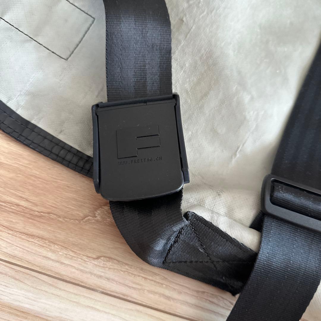 FREITAG フライターグ　メッセンジャーバッグ　ショルダー