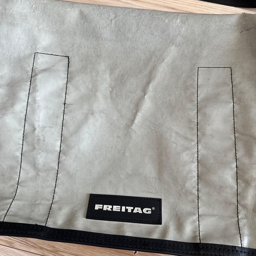 FREITAG フライターグ　メッセンジャーバッグ　ショルダー