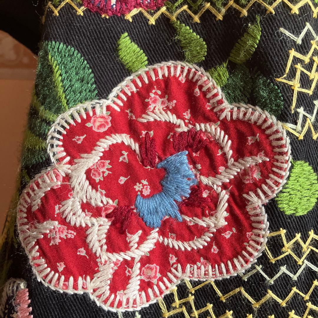 最終価格！ロイスクレヨン　花柄刺繍ダブルブレストコート