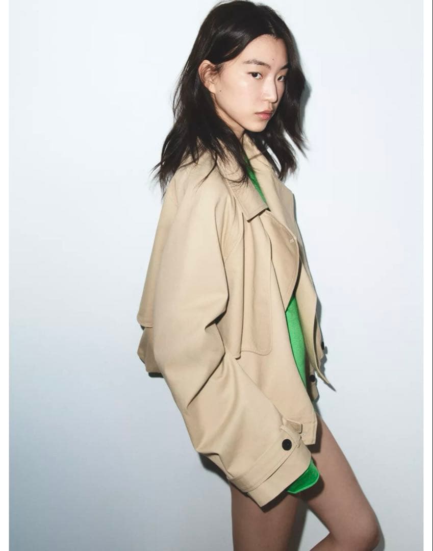 タグ付き新品★ZARAのショートバルーントレンチコート★Lサイズ★コムギ色