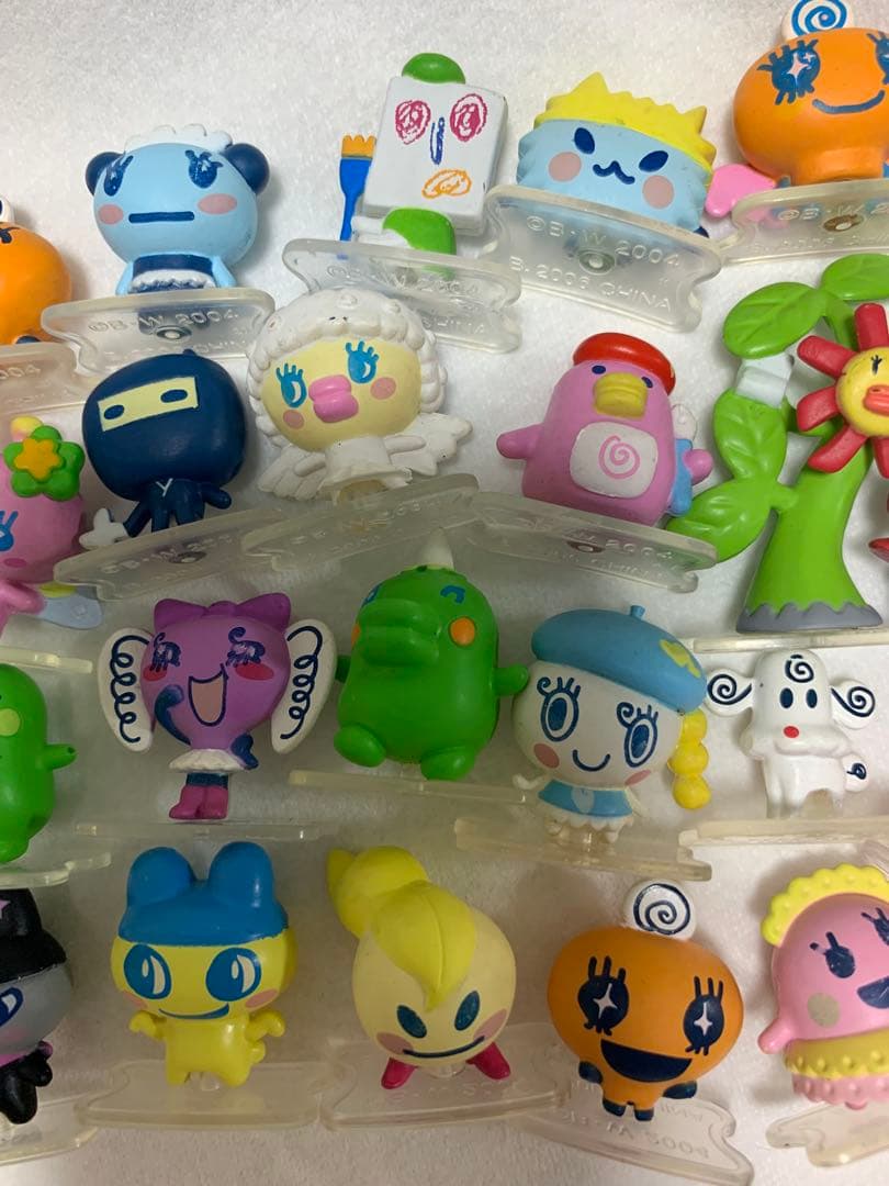 たまごっちスクール　せーとしゅうごっちフィギュア32体