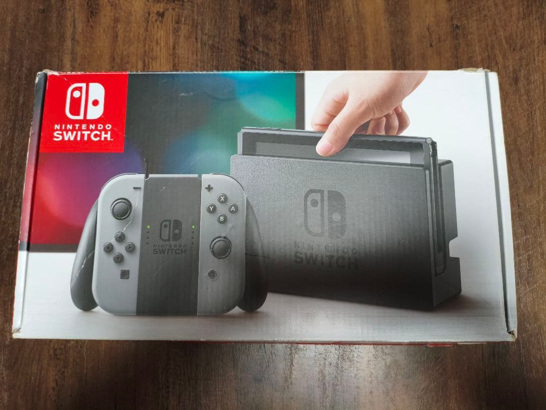 A*ん様 NintendoSwitch　ブラック　コントローラー付き　Joy-C