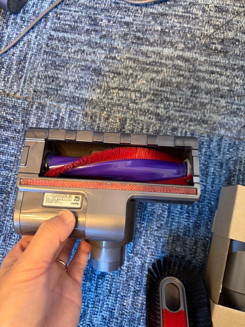 わ*に様 Dyson V10 掃除機 各種アタッチメント付き