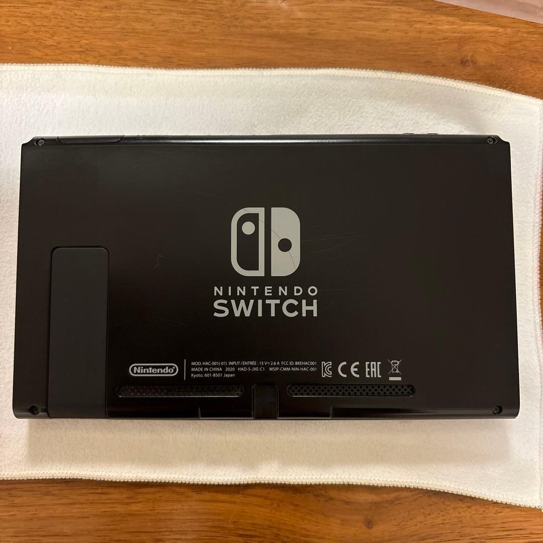 Nintendo Switch ネオンブルー/ネオンレッド　(おまけケース付き)